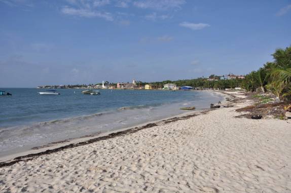 Praia em San Andrés, a principal ilha colombiana no Caribe